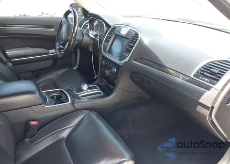 2020 Chrysler 300 Limited из США, поврежденный, VIN 2C3CCAEG6LH108515